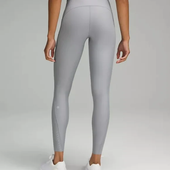 NWT Lululemon SenseKnit Running High-Rise Tight 28" - Picture 2 of 6